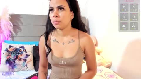 Snapshot of julieta_coopeer_ chatting on 03.22.26 Julieta online show from 03.22.26