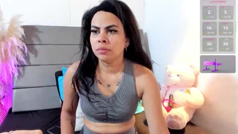 Snapshot of julieta_coopeer_ chatting on 03.23.26 Julieta online show from 03.23.26