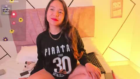 julieta_lein online show from 10.28.25