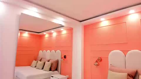     online show from 09.26.25