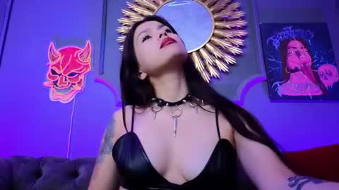  Julieta  online show from 01.20.25