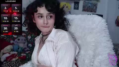 Julieta Jaguar online show from 12.20.25