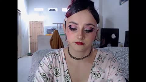 Julieta Jaguar online show from 04.18.26