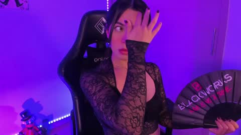 Julieta  online show from 12.04.24