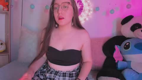 Snapshot of julietha_bianco_ chatting on 02.05.25 Julietha online show from 02.05.25