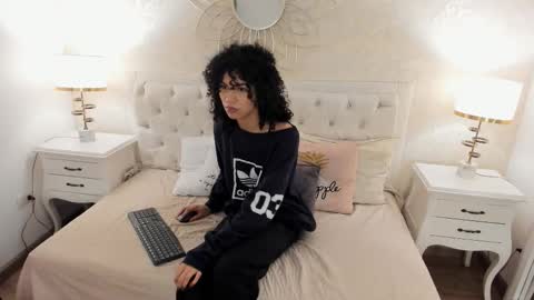 julietta    online show from 03.23.26