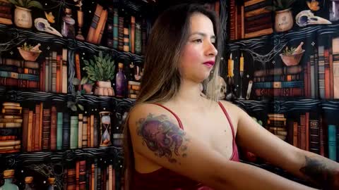 Snapshot of julietta__jackson chatting on 11.26.25 Julietta Jackson online show from 11.26.25