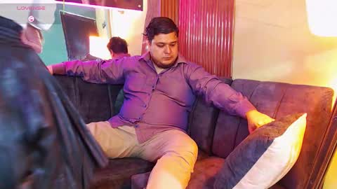 julietta max  online show from 11.21.25