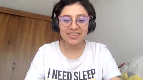 Julieta online show from 12.21.25