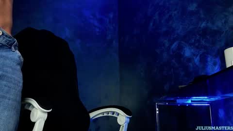 JULiUS   online show from 03.24.26