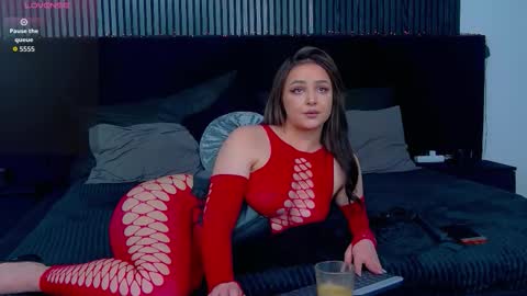 Snapshot of julliamilerrr chatting on 02.17.26 Julia online show from 02.17.26