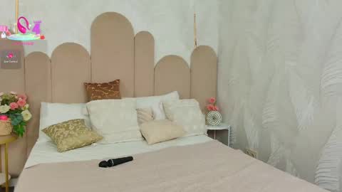 Julli online show from 04.13.26