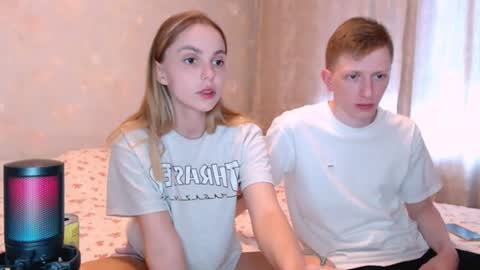 Snapshot of julsweet chatting on 06.25.26 sweet online show from 06.25.26