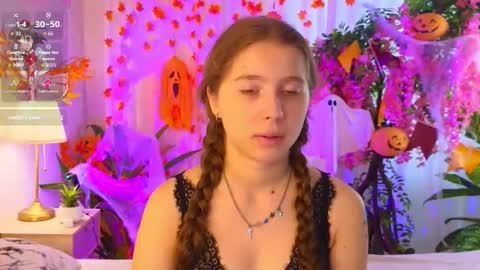 Snapshot of junebarton chatting on 10.19.25 Kate online show from 10.19.25