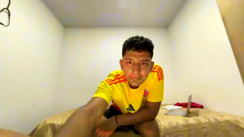 junior_osorio_2 online show from 01.14.26