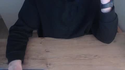 Snapshot of junk2711 chatting on 02.08.25 junk2711 online show from 02.08.25