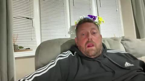 Snapshot of junky345 chatting on 04.27.26 Junky online show from 04.27.26