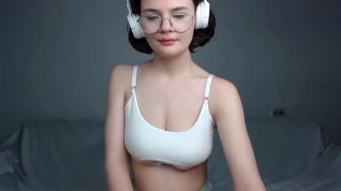 JunneWers online show from 01.21.25