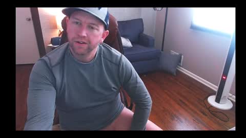 Snapshot of jusbeaz8722 chatting on 01.07.25 JustnSide Unexxst online show from 01.07.25