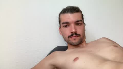 Snapshot of just_a_guy_with_a_big_cock chatting on 07.18.26 just_a_guy_with_a_big_cock online show from 07.18.26