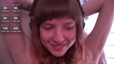 Snapshot of just_busking chatting on 09.19.25 Julia online show from 09.19.25