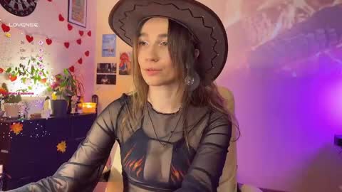 Jessica  I will be here on Tuesday November 26th online show from 05.29.26