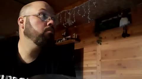 just_hangin_around online show from 09.23.25