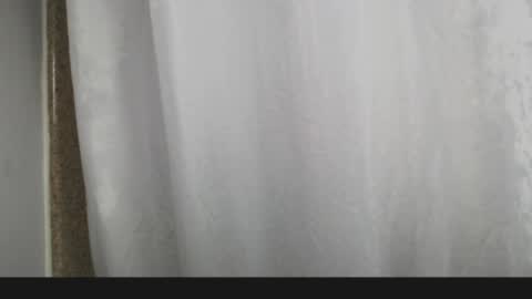 Snapshot of justagirlof chatting on 05.06.26 Layla online show from 05.06.26