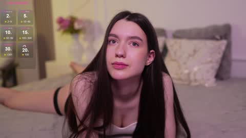 Snapshot of justbarbie_new_ chatting on 01.16.25 Katarina online show from 01.16.25