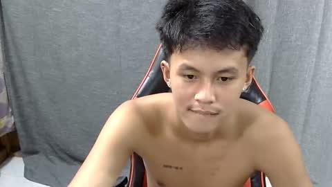 Snapshot of justcallme_james chatting on 05.21.26 James online show from 05.21.26