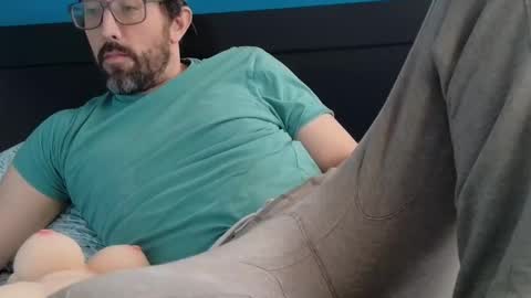 Snapshot of justcallmelaz chatting on 02.03.26 just laz online show from 02.03.26