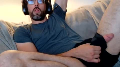 Snapshot of justcallmelaz chatting on 07.18.26 just laz online show from 07.18.26