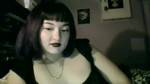 Clio D online show from 12.20.25