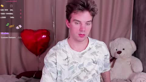 Arthur online show from 03.03.25