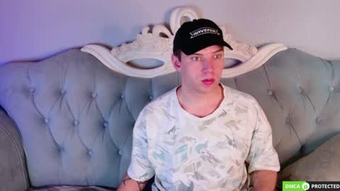 Snapshot of justin_reed chatting on 04.28.26 Arthur online show from 04.28.26