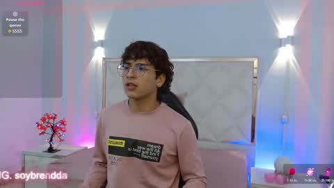 Snapshot of justin_tay1 chatting on 02.27.26 justin online show from 02.27.26