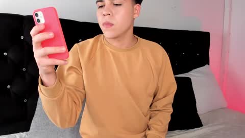 Justin online show from 02.05.25