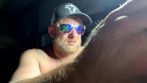 justincase8669 online show from 10.14.25