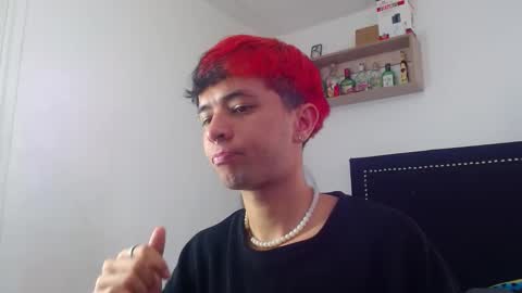 Justine online show from 12.01.25