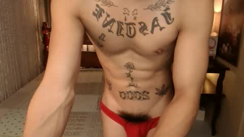 justine_hunk online show from 10.13.25