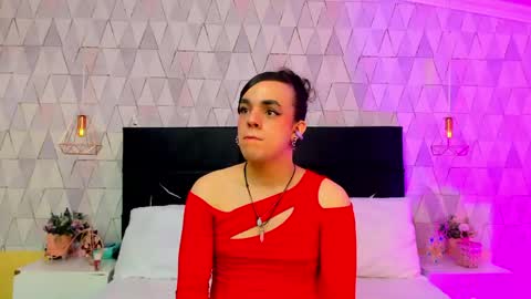 Justine online show from 04.13.26