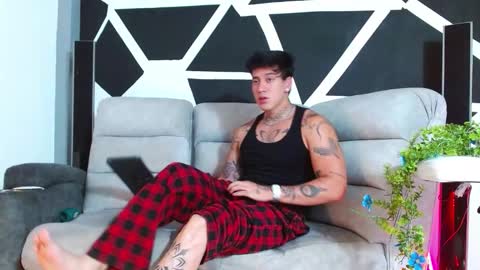 justinfuller_31 online show from 11.28.25