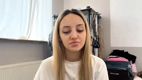 Lisa online show from 02.23.26