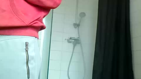 justmehere077 online show from 12.18.24