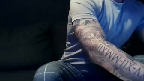 justmehere077 online show from 02.21.25