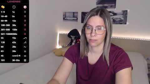 Julie online show from 10.27.25