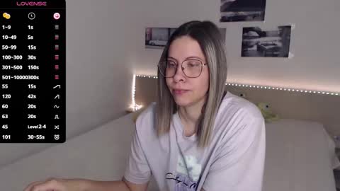 Julie online show from 11.20.25