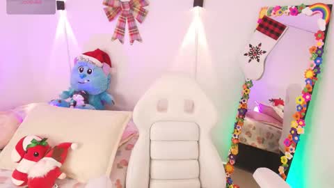 Emy online show from 12.03.25