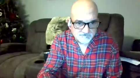 Snapshot of justredneck chatting on 12.12.24 justredneck online show from 12.12.24
