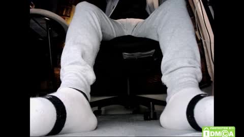 Snapshot of justshutupandwatch chatting on 02.10.26 M. Dean online show from 02.10.26